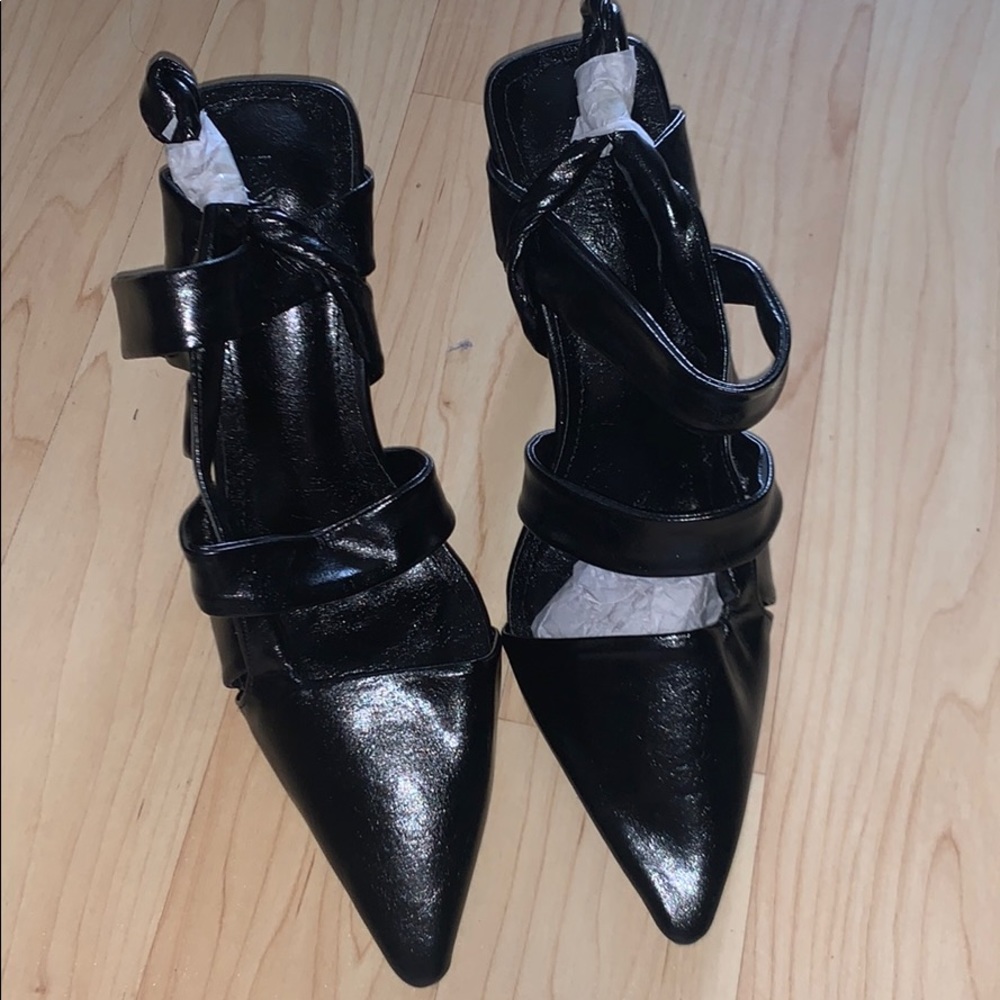 Fashion shoes
